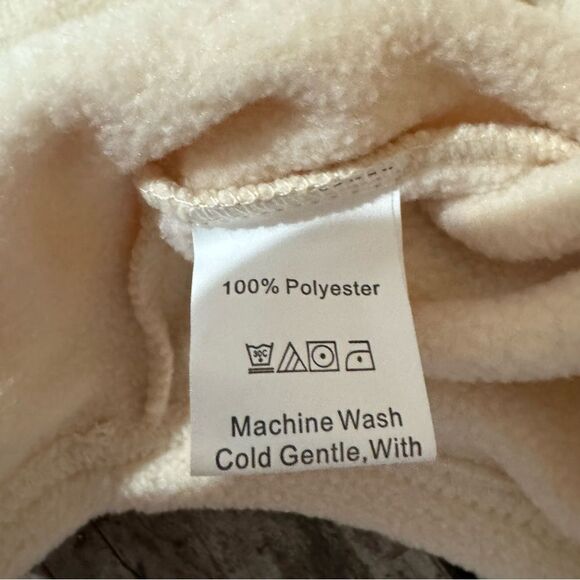 Cozy Cream Button-Up Jacket - Picture 6 of 6